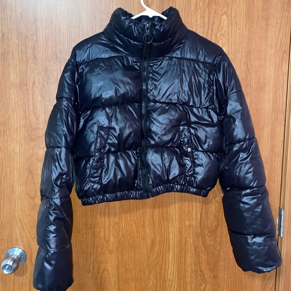 Black Mini Puff - Picture 2 of 3